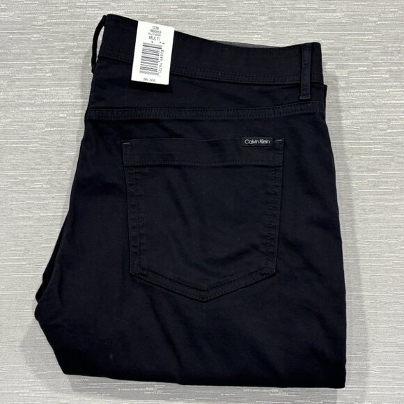 Calvin Klein Chino Pants Mens 36 x 30 Black Slim Fit Straight Leg Flex Waist - Picture 1 of 16